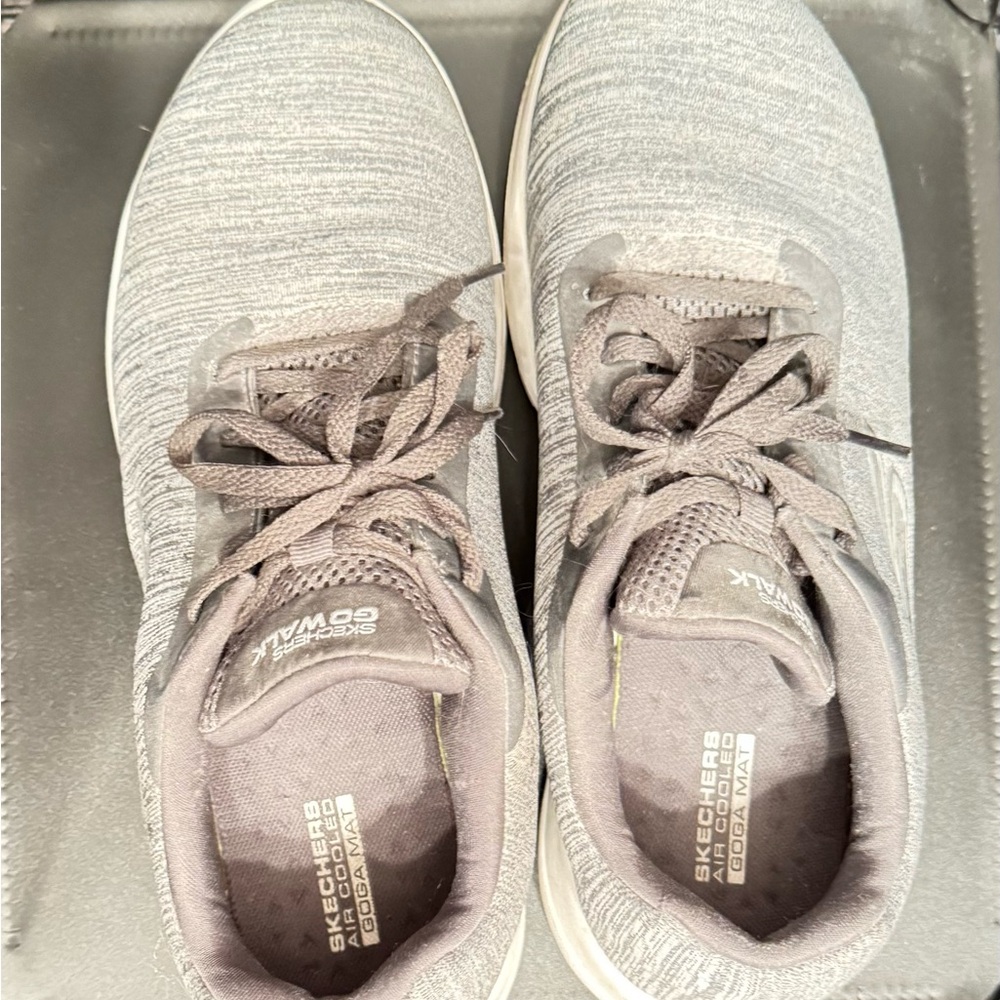 Skechers Woman’s Heather Light Gray Go Walk Walking Sneakers Shoes with air cool - Picture 3 of 11